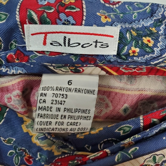 Talbots Paisley Wrap Skirt with Buttons - Size 6 - Picture 5 of 7